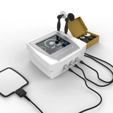 Air Essence™ CET RET, białe urządzenie elektroniczne do modelowania sylwetki i uśmierzania bólu wykorzystujące technologię TECAR i fale radiowe, posiada ekran dotykowy.