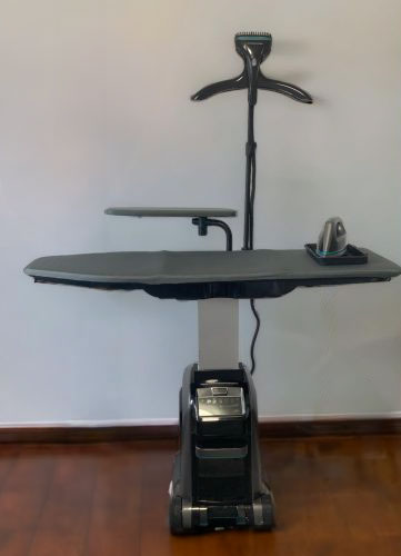 Air Essence™ LuminaSteam Elysium Black 120 g/min - system do prasowania 2w1, parownica do ubrań, uniwersalne żelazko parowe photo review