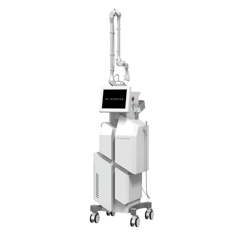 Air Essence™ Aramis A1 ablacyjny laser frakcyjny CO2 to białe, nowoczesne urządzenie medyczne z ekranem dotykowym, kółkami zapewniającymi mobilność i regulowanym górnym ramieniem.
